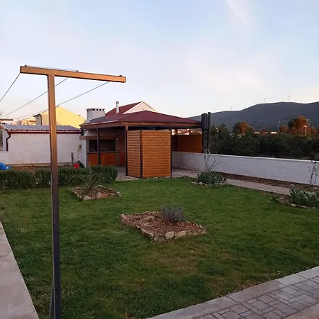 Ferienhaus Lucia Lozovac