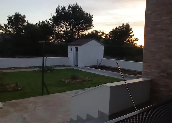 Lucia * 罗佐瓦克